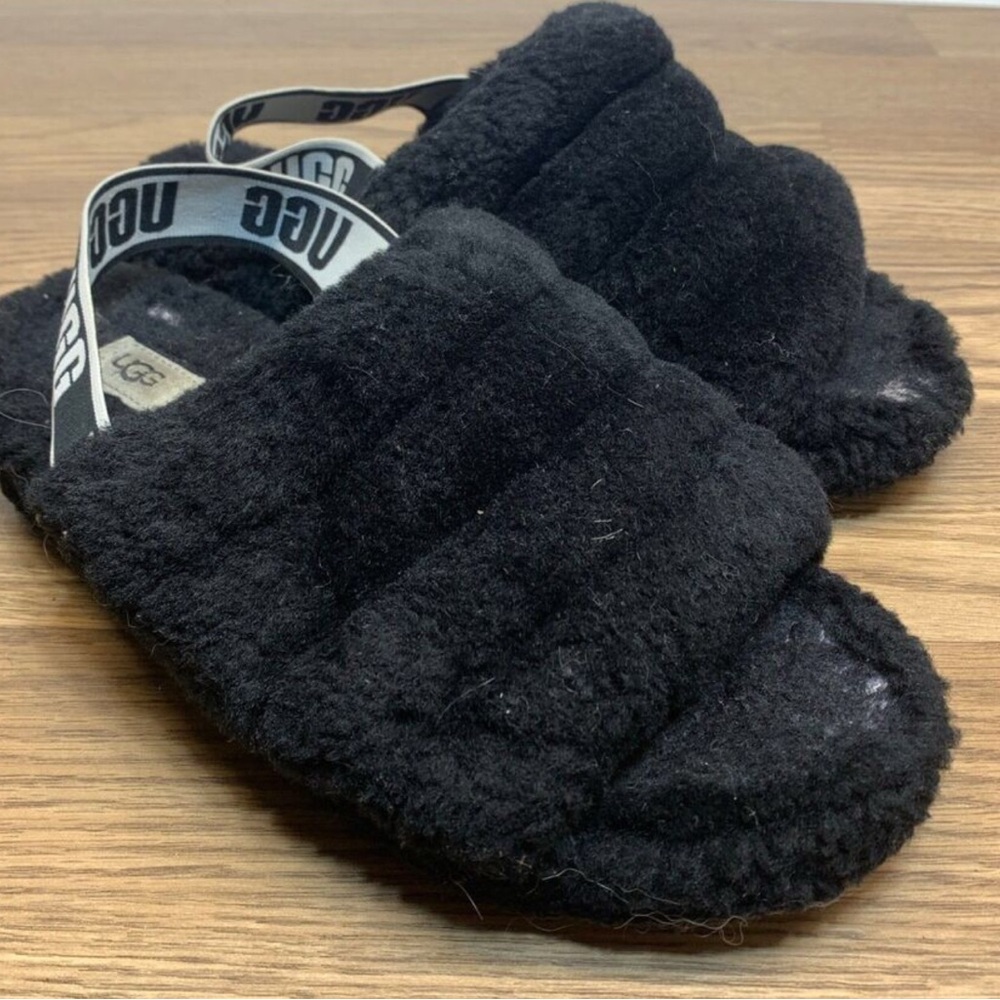UGG woman Black Fluff yeah Slide Sandals